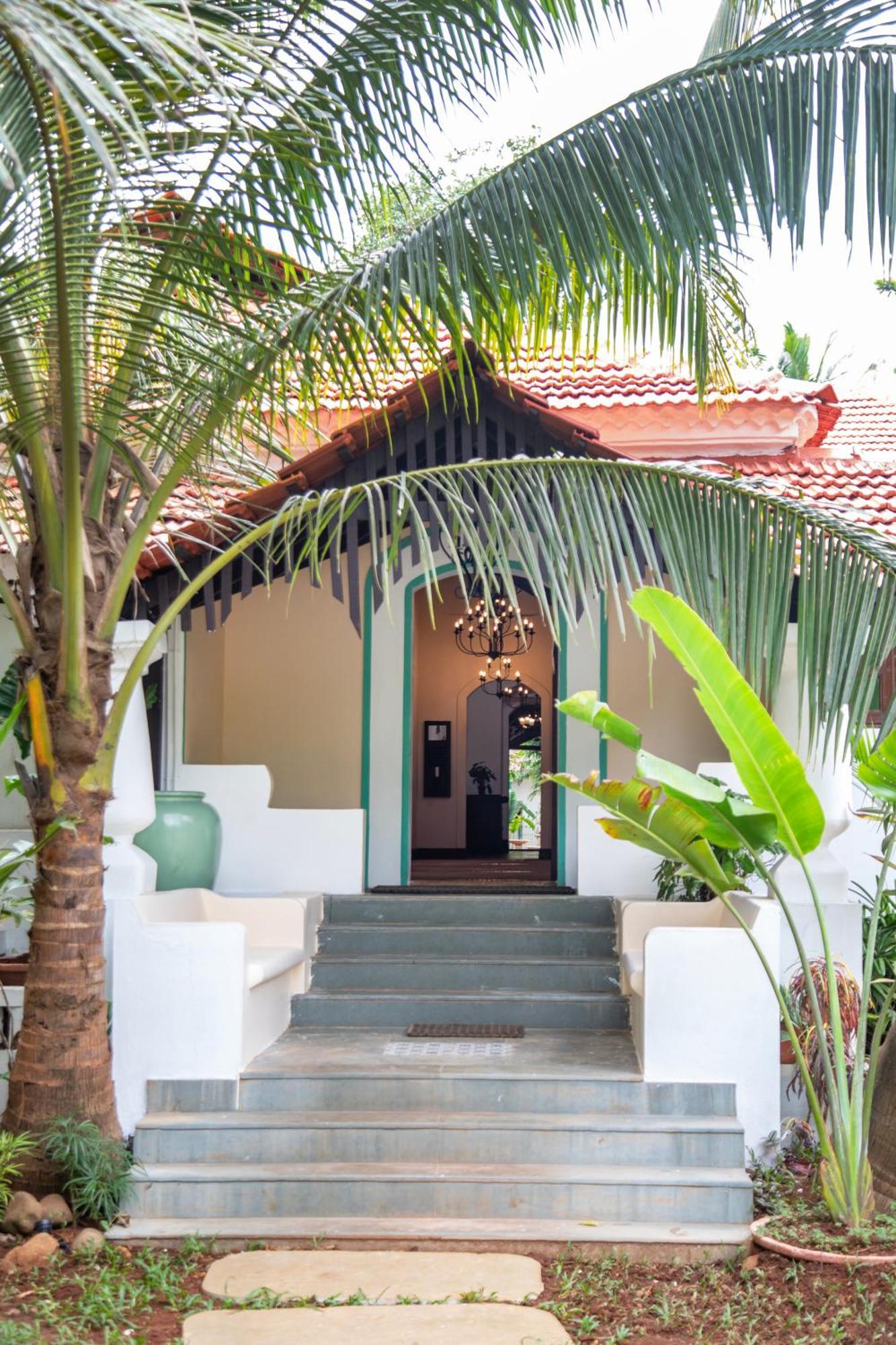 Lamrin Ucassaim Goa An Indo Portuguese Hotel Moira Esterno foto
